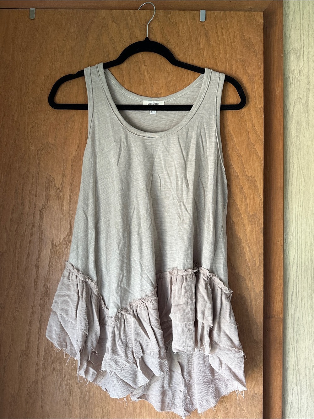 Umgee Light Taupe Ruffle Hem Tank